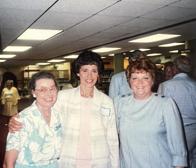 Barbara Munn, Roz Greenberg, Bev Papai, Friends Of The Library Gala (1987)